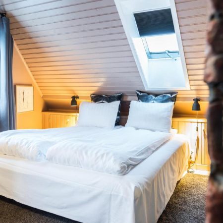 Bed and Breakfast Island