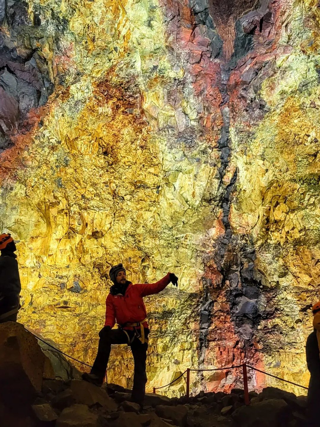 Im Inneren des Vulkans Reykjanes-Halbinsel