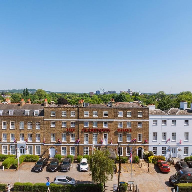 Hotel mit kostenlosem Parkplatz in London (mit Familienzimmern)